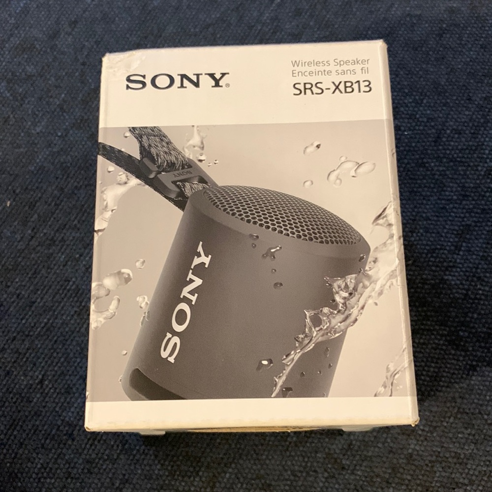 Wireless speaker Sony